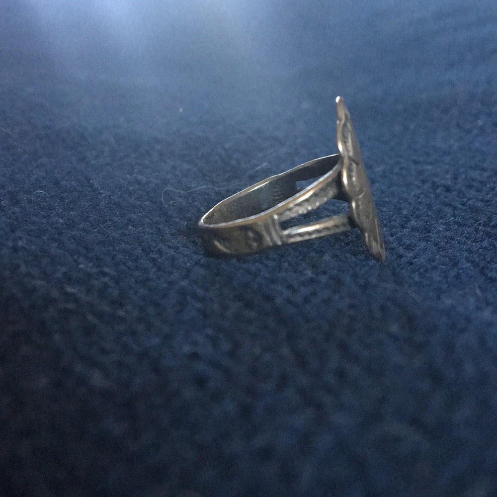 Silver ring - Picture 3 of 4